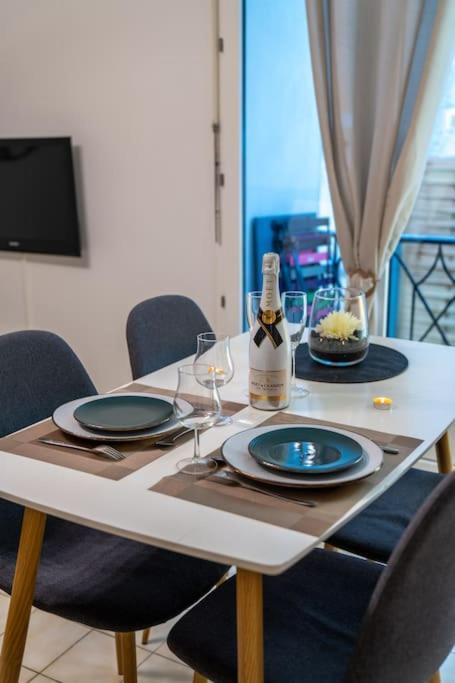 Calme & Chaleureux Apartment Bourges Exterior photo